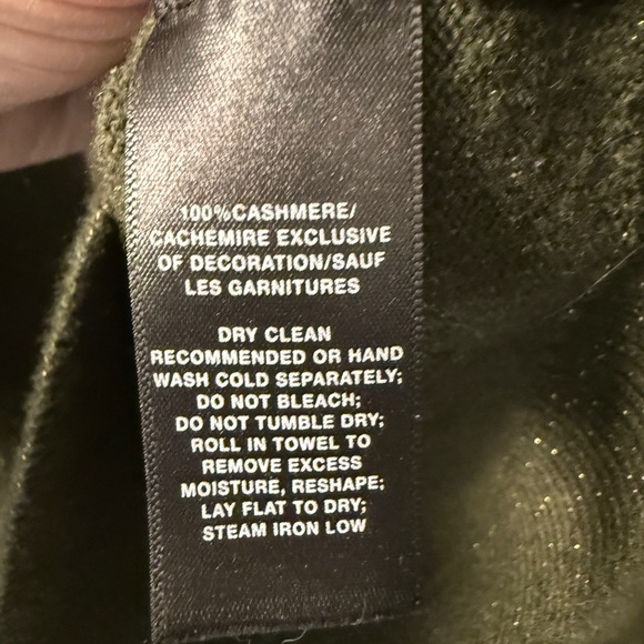 Lafayette 148 NY 100% Cashmere Turtleneck Sweater Pine Green Metallic Trim M - Picture 4 of 8